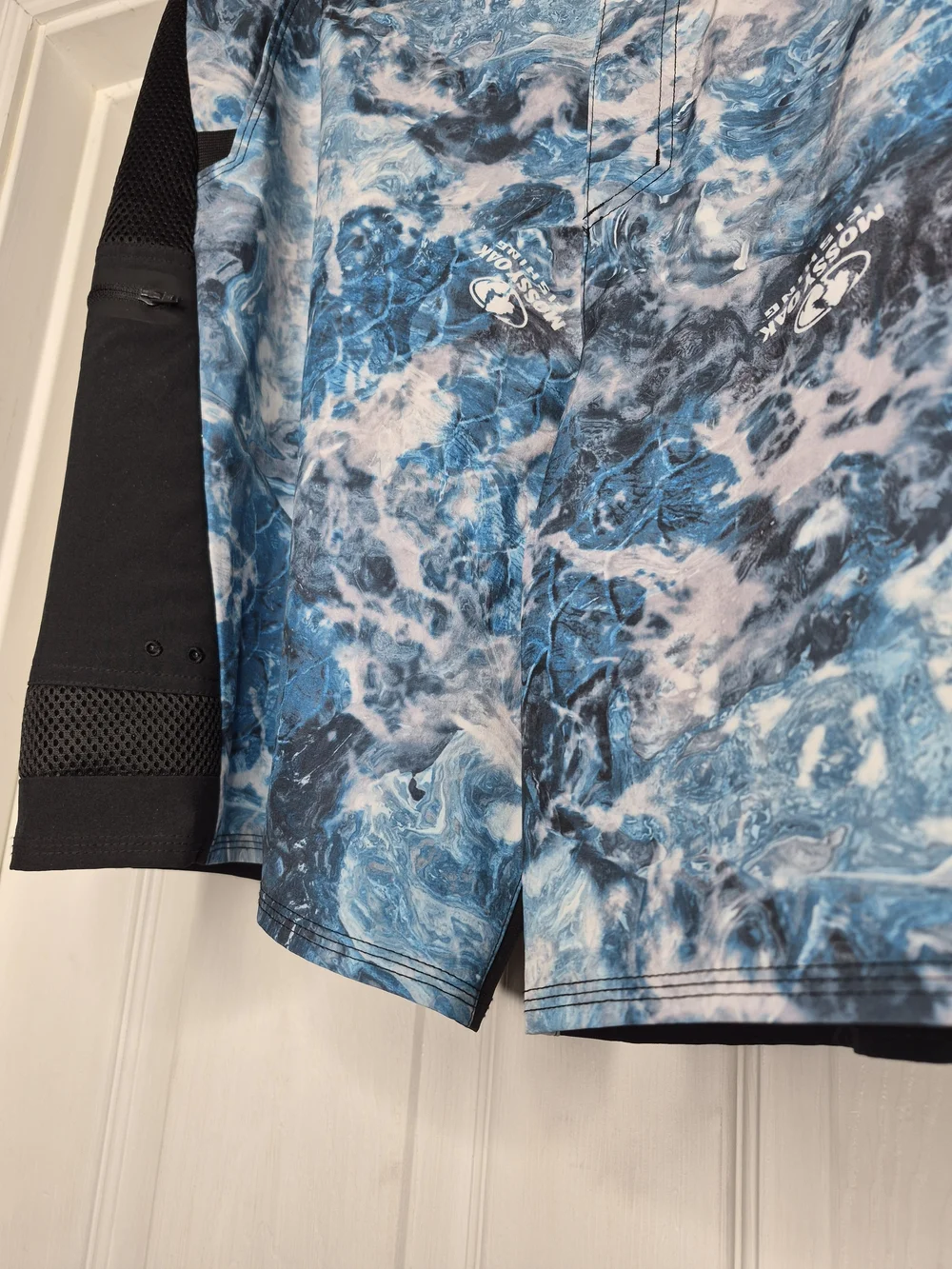 Magellan Pro Angler Fishing Men's Blue Marble Board Shorts XL NWT